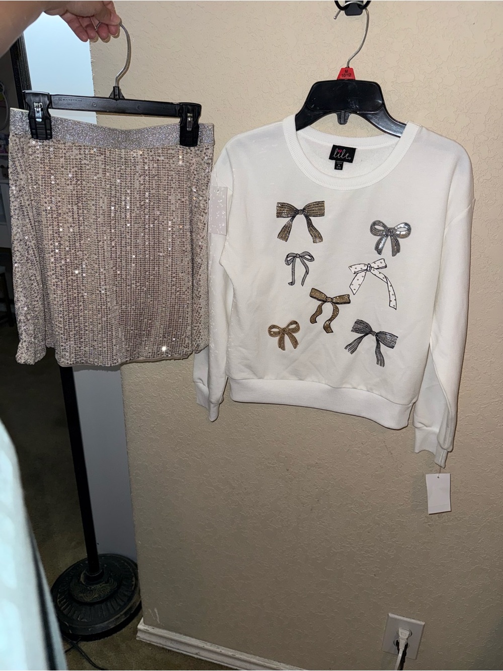 Girl’s lilt sweater with skirt 2pc set